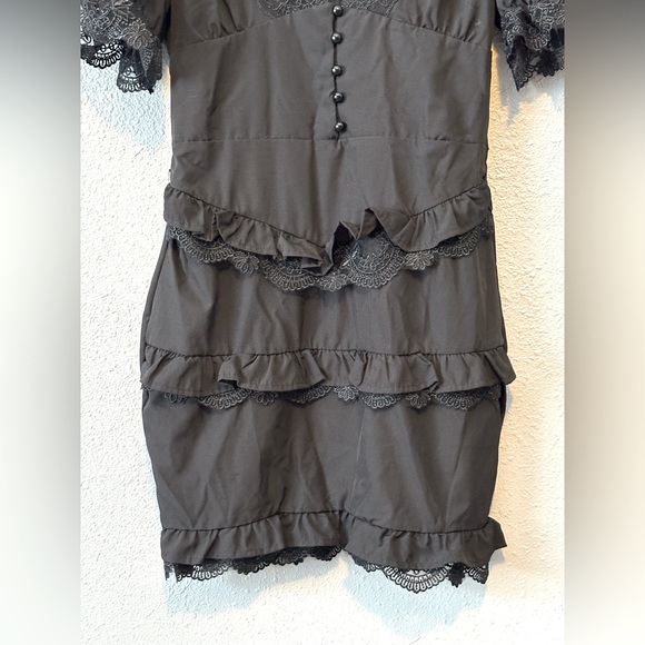 Black Lace Trim Ruffle Mini Dress Size Medium V-Neck Short Sleeve Party Dress - Picture 3 of 13